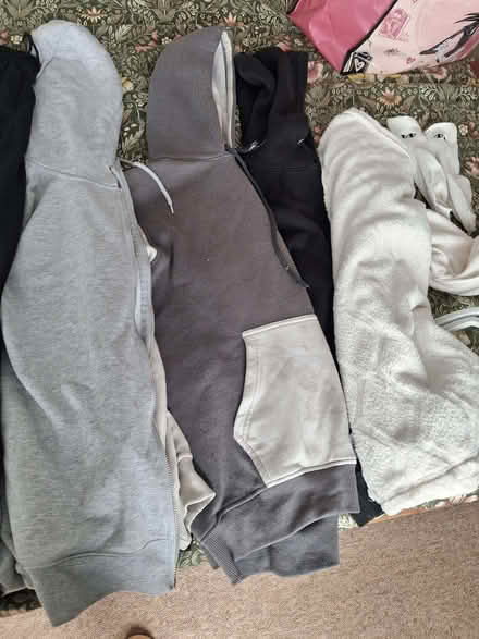Photo of free Girl's Teenager clothing (City of Bristol BS5) #1