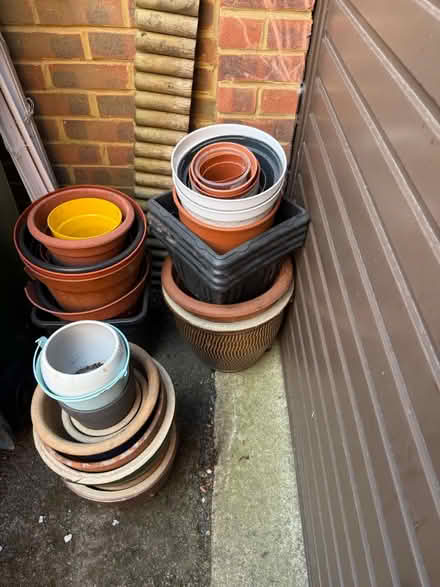 Photo of free Selection of pots (Cippenham SL1) #1