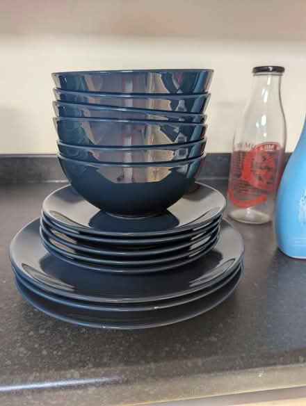 Photo of free Plate Set (CV3) #1
