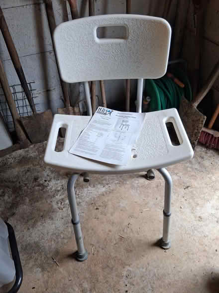 Photo of free Shower or perching stool (Cople MK44) #1