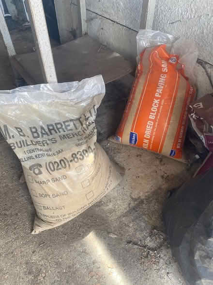 Photo of free Aggregate and dried kiln sand (Welling DA16) #2