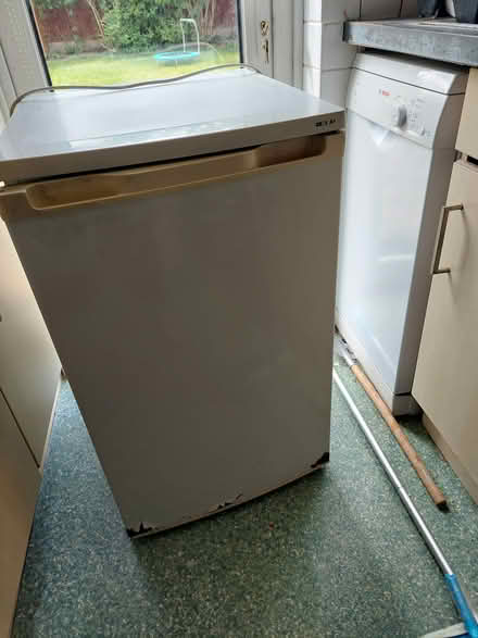 Photo of free Lec Freezer works but old (Morden SM4) #1