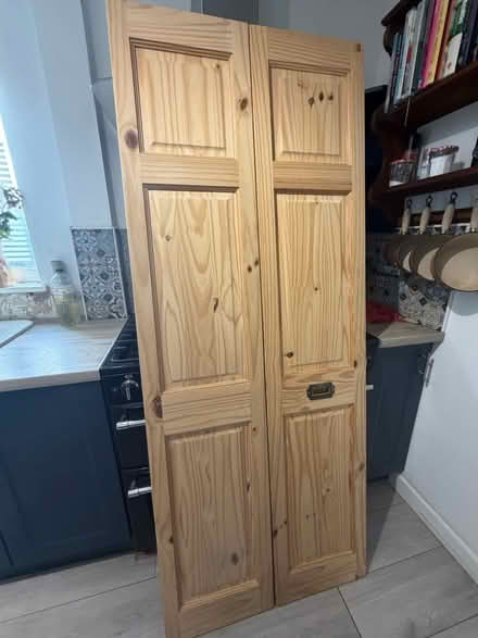 Photo of free Bifold door (Devizes SN10) #2