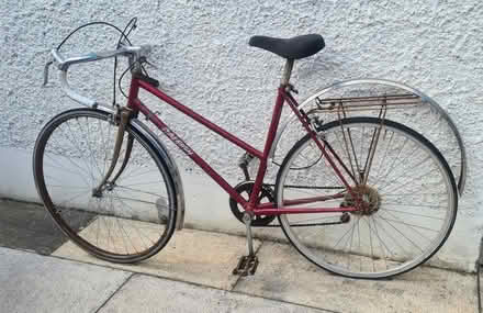 Photo of free Ladies Raleigh 5-speed Racing Bike (Mount Merrion / Stillorgan) #1