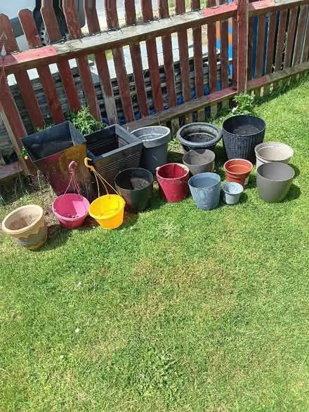 Photo of free Garden pots (Hurley SL6) #1