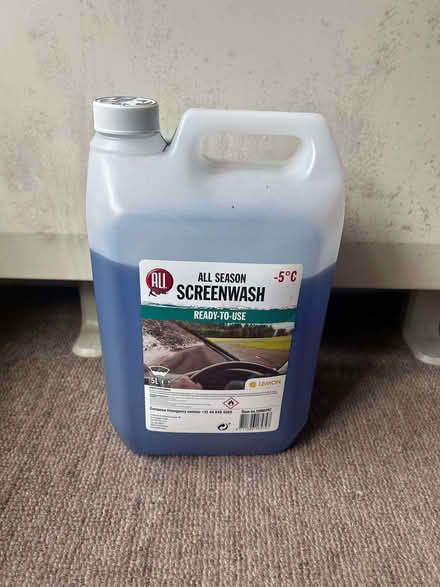 Photo of free All-season screen wash (Cold Harbour OX1) #1