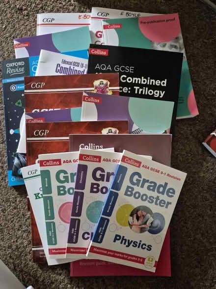 Photo of free GCSE science textbooks (Wolverhampton WV10) #1
