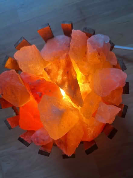 Photo of free Himalayan salt light (TW2) #4