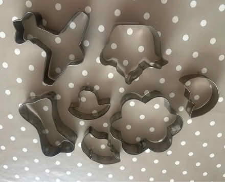 Photo of free Vintage cookie/biscuit cutters (Twyford RG10) #1