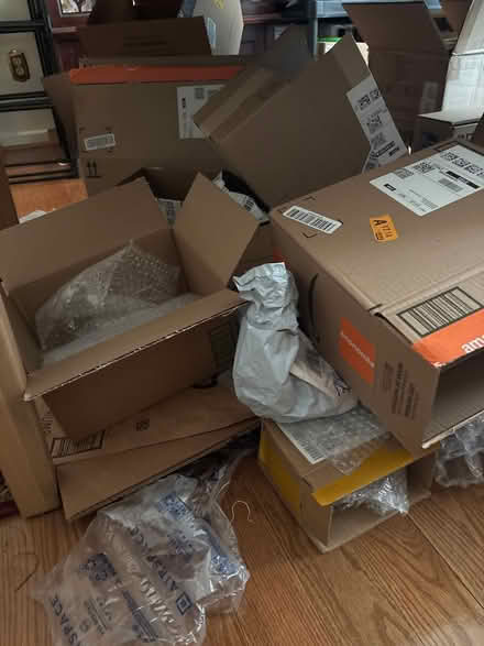 Photo of free Boxes and bubble wrap (South Brampton) #3