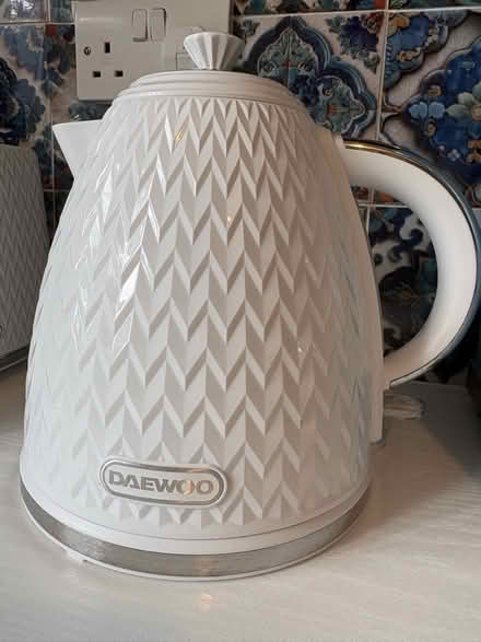 Photo of free Daewoo Argyle toaster and kettle set n great condition. (Seal TN15) #3