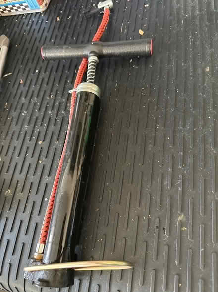 Photo of free Manual tyre pump (Ashford TW15) #1