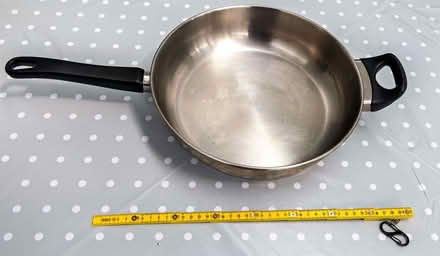 Photo of free 29cm stainless frying pan – used (Ham TW10) #1
