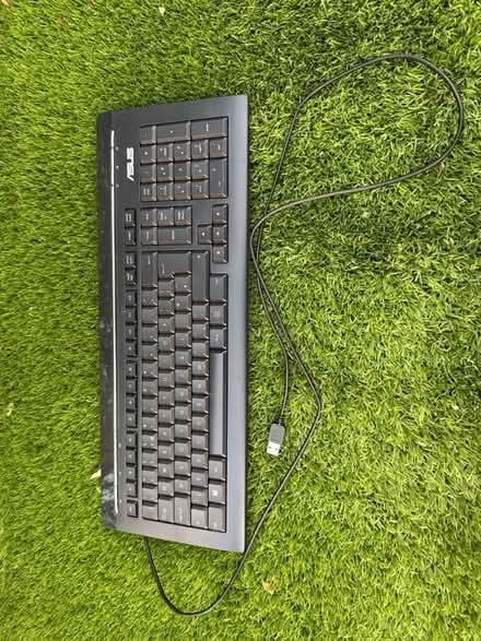 Photo of free Asus Keyboard (Bromsgrove B60) #1