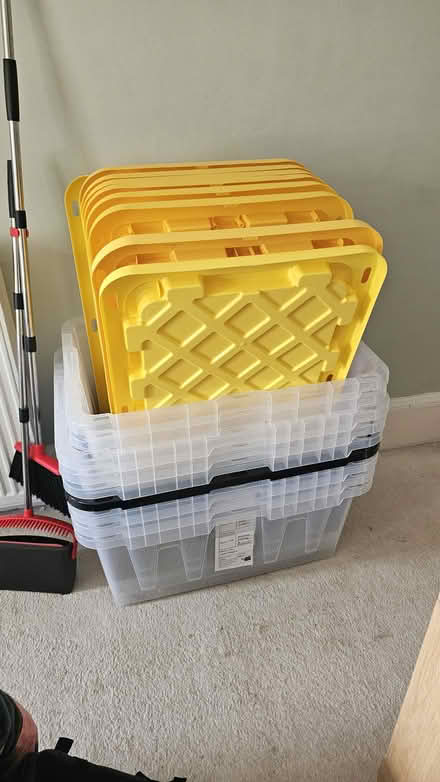 Photo of free 9 Totes with Lids (G12 9SP) #1
