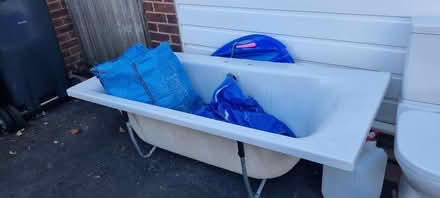 Photo of free fibreglass Bath (Nobold SY3) #1