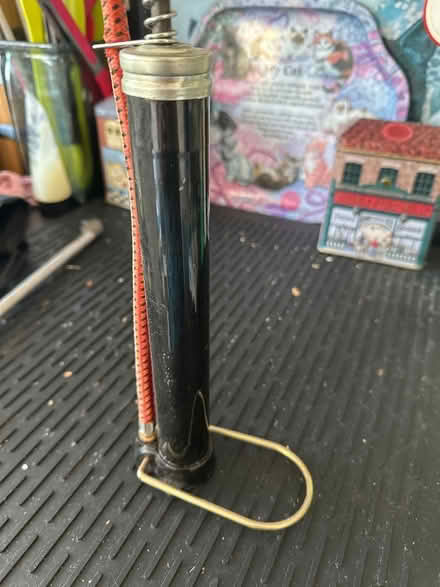 Photo of free Manual tyre pump (Ashford TW15) #3