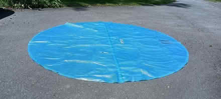 Photo of free Solar cover for 10 ft round pool (Prince William Cty, Manassas) #1