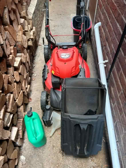 Photo of free Lawn mower (Bedford MK40) #3