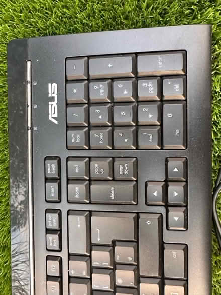 Photo of free Asus Keyboard (Bromsgrove B60) #2