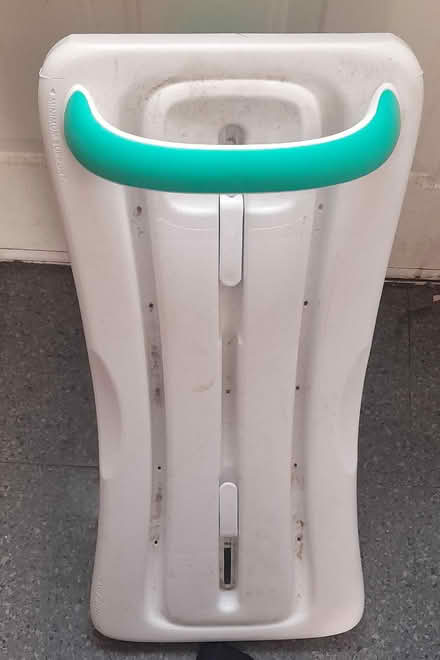 Photo of free bath seat/ board (liverpool L14) #1