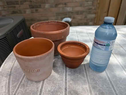Photo of free terracotta plant pots (Streetsville) #1