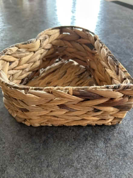 Photo of free Small heart basket (Waterlooville PO8) #2