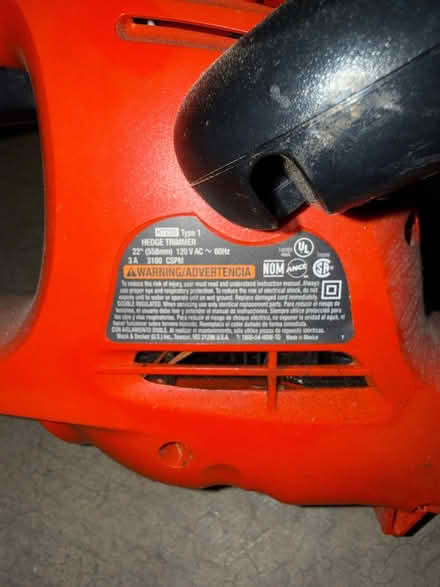 Photo of free Corded Electric Hedge Trimmer (City of Fairfax) #2