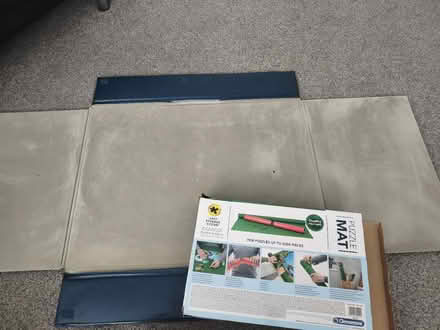 Photo of free 2 Jigsaw mats (Evington Village LE5) #2