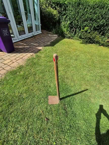 Photo of free large, heavy hoe (Letchworth town centre) #1