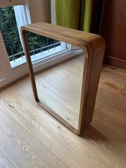 Photo of free Bathroom Mirror Cabinet (N4 Finsbury Park, Stroud Green) #2