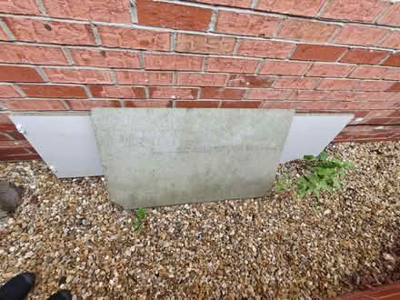 Photo of free Pallet and chipboard (Wilmslow SK9) #2