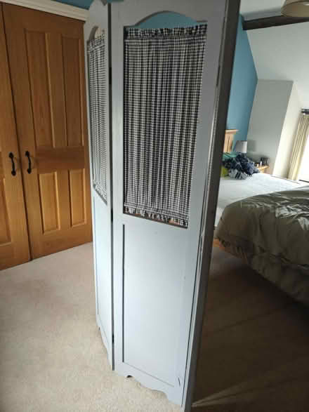 Photo of free Privacy screen shabby chic (wick BS30 doynton) #2