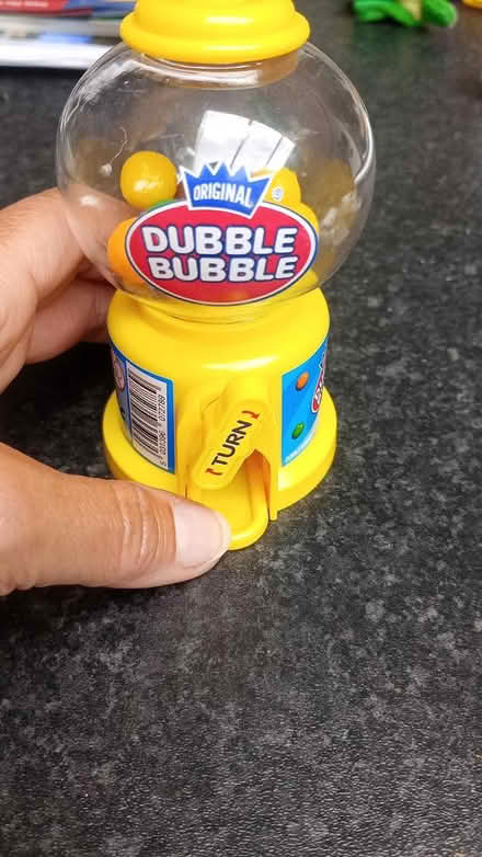 Photo of free Small bubble gum machine (Maidstone ME15) #1