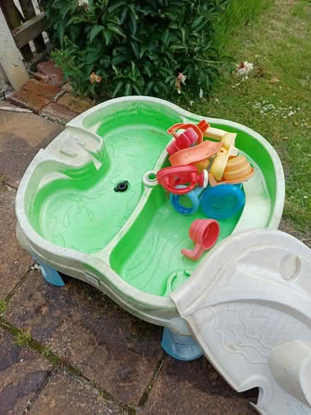 Photo of free Water tray (Latchford) #4