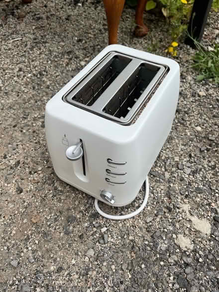 Photo of free Toaster (Upper Wolvercote OX2) #1
