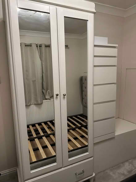 Photo of free White Mirrored Double Wardrobe (S42 5QT) #1