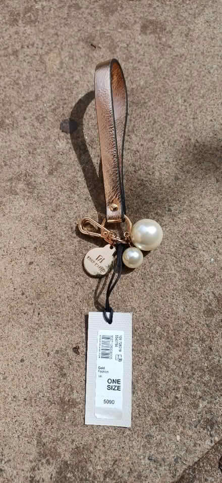 Photo of free River Island keyring (Ng3 5lh) #1