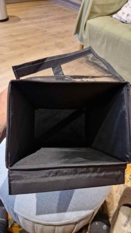 Photo of free Foldable box with net front cover (SE16) #2