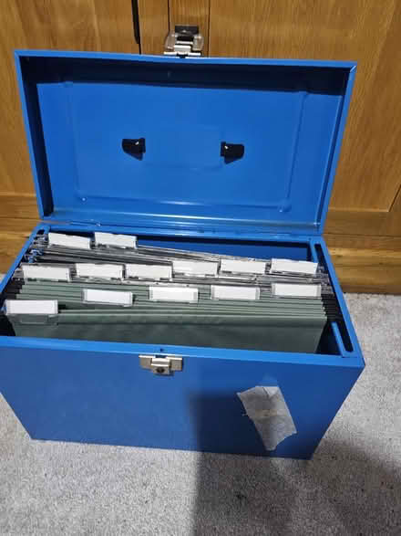 Photo of free Metal lockable file container (Goldsworth Park GU21) #1