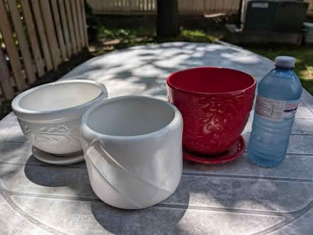 Photo of free Plant pots (Streetsville) #1