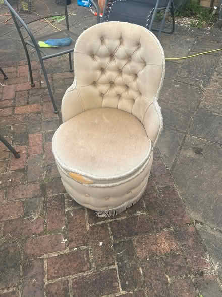 Photo of free Bedroom Chair (Micklefield HP13) #1