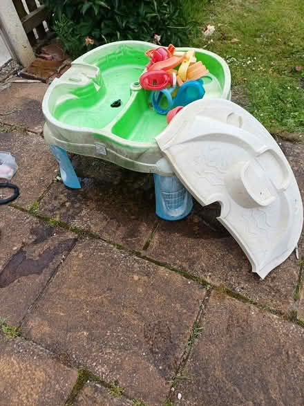 Photo of free Water tray (Latchford) #2
