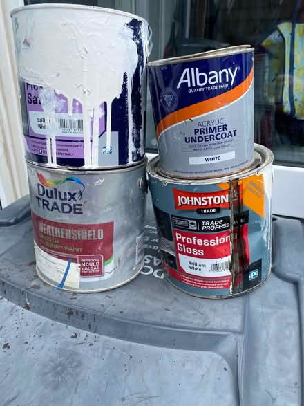 Photo of free Part used tins of paint (Havant PO9) #2
