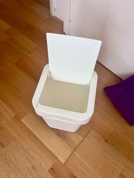 Photo of free 30cm high white bin with a lid. (Surbiton KT1) #1