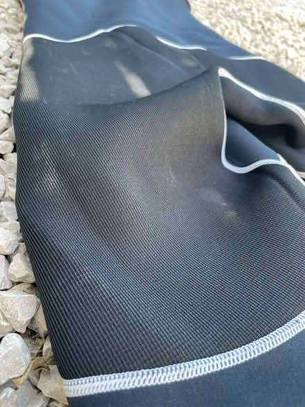 Photo of free Lomo sleeveless wetsuit (Kents Bank LA11) #4