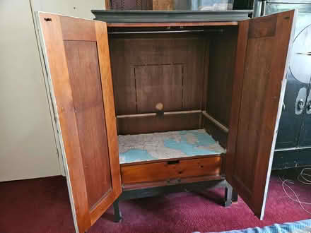 Photo of free Wardrobe (Woodingdean BN2) #2