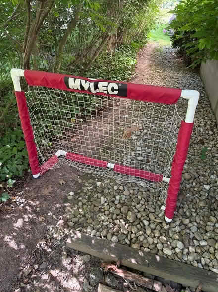 Photo of free Myles kids hockey net (Near Jamestown Elementary) #1