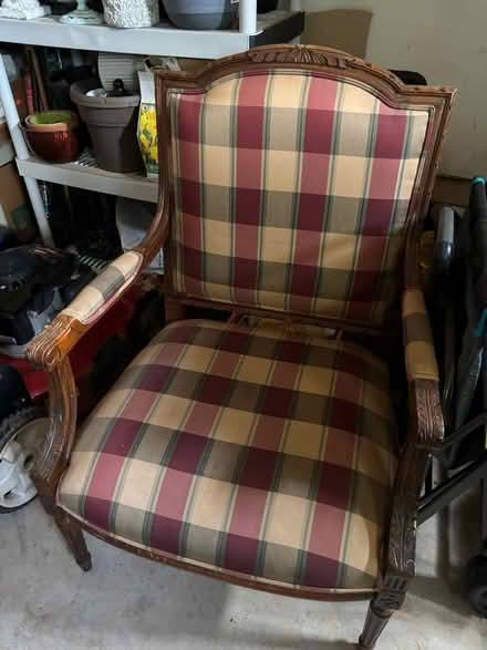 Photo of free Chair (Ashburn) #1