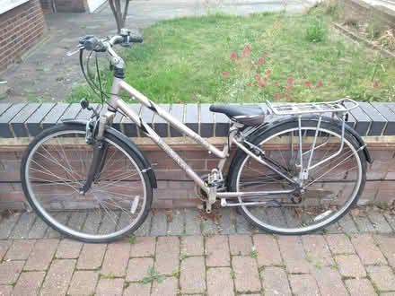 Photo of free Ladies Bronx Rambler Bicycle (Upminster RM14) #1
